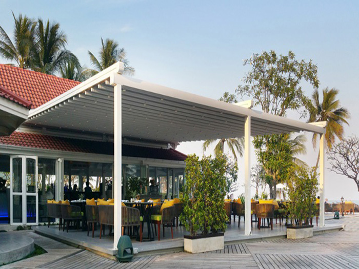 Automated Louvered Roof Manufacturer