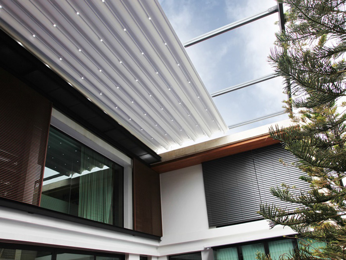 Automated Louvered Roof Manufacturer
