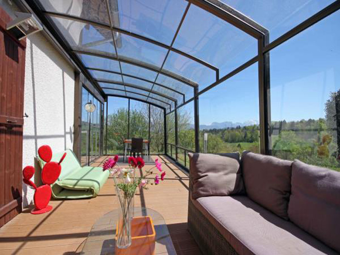 Retractable Enclosures