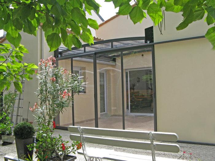 Retractable Enclosures