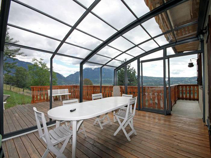 Retractable Enclosures