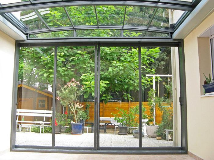 Retractable Enclosures